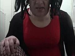 Bisexual crossdressing gay mark wright wishes happy holidays and asks you to fill him with piss as he swallows his own, he says.