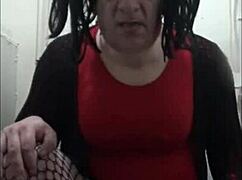 Bisexual crossdressing gay mark wright wishes happy holidays and asks you to fill him with piss as he swallows his own, he says.