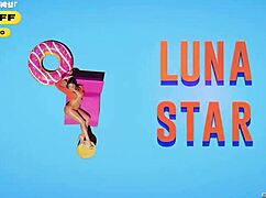 spread wide and got dicked deep by luna star in this brazzers scene