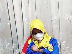 I saw this hijab girl masturbate before work at Indomaret