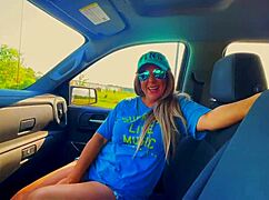 is tasty texas the cock sucking queen?