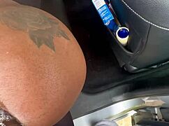 Anal fucked bubble ebony outside. Big black cock stretching her ass.