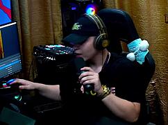 Elas se beijaram no meio do podcast o ruan ficou sem palavras - daniely patricia red.