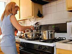 mature pussy craves sexy banging from rough group.