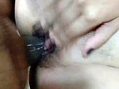 人妻老公上班户外偷情见情夫