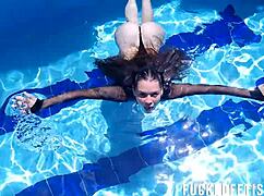 Underwater Jessica Bunny Swimming Pool