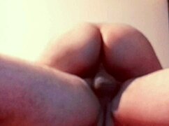 I swallow my boss's thick cock and fuck him at work 😏