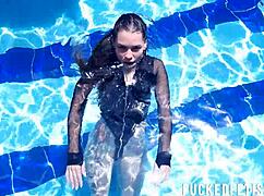 Underwater Jessica Bunny Swimming Pool