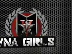 巨乳肥臀熟女Sara Jay三P吸黑人大屌