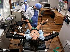 petite nurse aria nicole in latex gloves spreads for patient's missionary creampie pounding