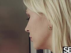 lesbian sluts strap on kinky pussy games now