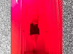 watch this bbw blonde goddess dance in heels showing off her legs and fetish vibes 👠💃