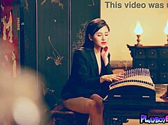 oh man wu muxi i'm stripping passionate revealing my hairy chinese teen pussy all natural