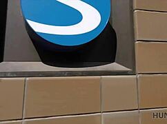 Nerdy cuckold watches girlfriend pounded by stud?