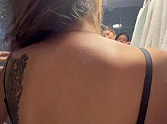 mi madrastra says no but her wet pussy is dripping yes for my fingers right now??