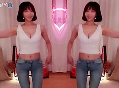 bj winter shakes that sexy ass dancing for you