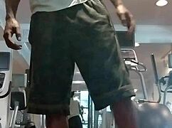 21 year old athletic roommate workout in dorm solo