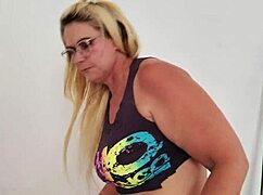 Watch Russian boy lose virginity to dominant milf Tiffany Montavani punishing his nerves?