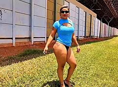 damn i love flashing my ass in public for big dick pounding!