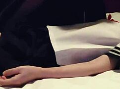 セーラー服の可愛い子がフェラから中出しまで、足舐め手マンでイキまくり！