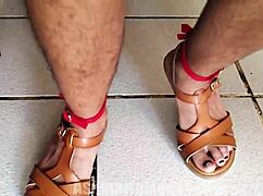 Hairy babe teases fluffy buttplug outdoors flashing her pussy