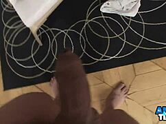 Stunning PAWG Isabella Clark fists big pussy lips then gets jizzed wet