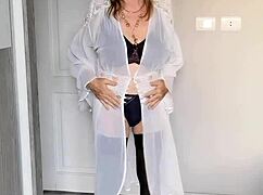 😍 busty milf in stockings spreads shaved pussy closeup while masturbating horny