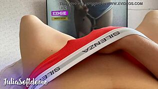 Ultimate clit edging: Amateur girl's ultimate challenge