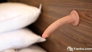Free HD sex video of amateur Violet's big boob play